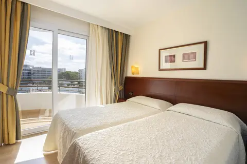 Hipotels Dunas Cala Millor in Son Servera — foto 16