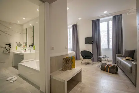 Golden Tulip Hotel de Paris in Cannes — foto 14