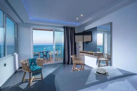 Enorme Infinity Beach in Chersonissos, foto 3