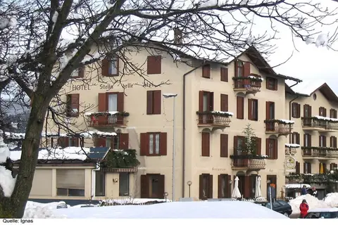 Stella Delle Alpi Wellness & Resort in Ronzone