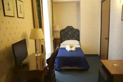 Hotel Nuovo Rebecchino in Napels, foto 5