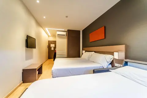 Hotel Granada by Pierre & Vacances in Granada — foto 30