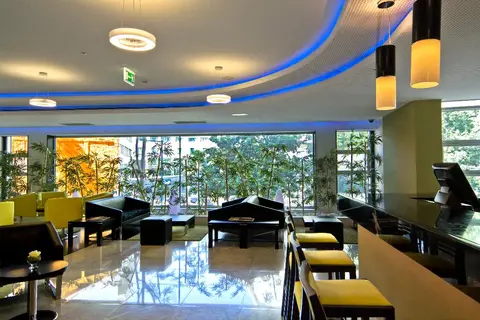 SANA Capitol Hotel in Almada — foto 23