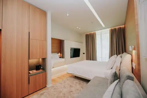 Magnus Hotel in Vlorë — foto 7