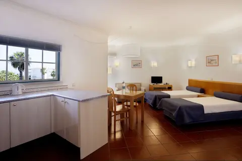 Turim Estrela do Vau Hotel in Mexilhoeira Grande — foto 10