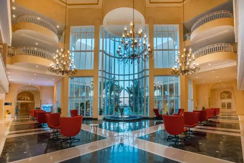 Iberostar Averroes in Decorative Pond — foto 11