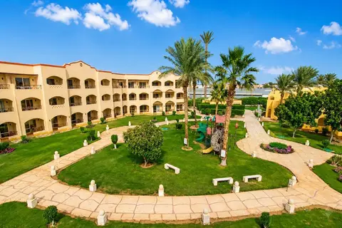 Regency Plaza Aqua Park & Spa Resort in نبق — foto 2