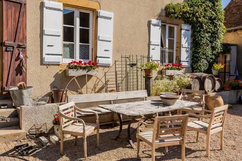 Camping La Maison Bornat in Versaugues — foto 4
