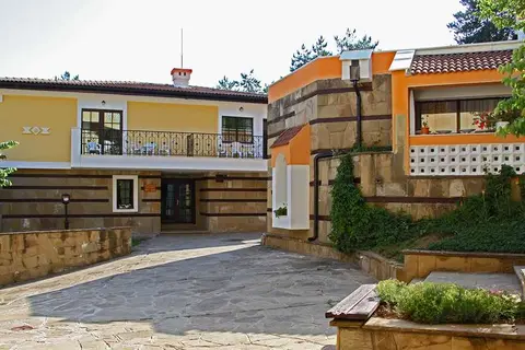 Hotel Holiday Village in Флора — foto 13