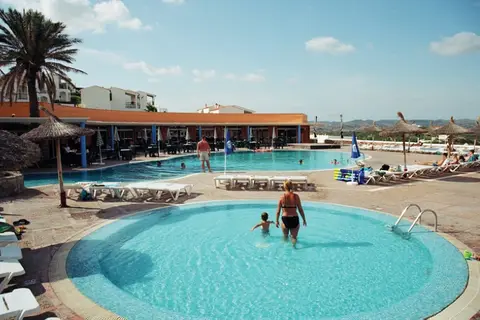 TRH Tirant Playa in es Mercadal — foto 12