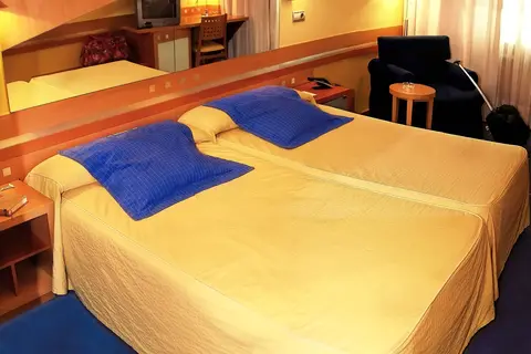 Hotel Torresport in Torrelavega — foto 11