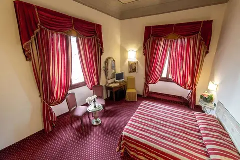 Hotel Paris in Florence — foto 19