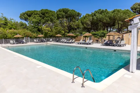 Camping Hameau Des Pins - La Moutonne foto 10