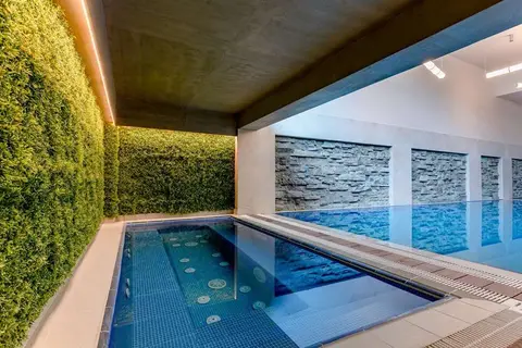 Ramada by Wyndham Tbilisi Old City in Tbilisi — foto 11