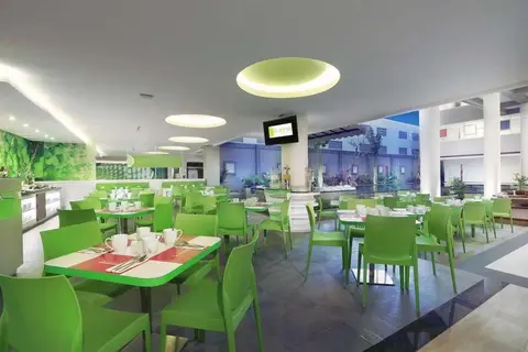 favehotel Sunset Seminyak in Kuta — foto 7