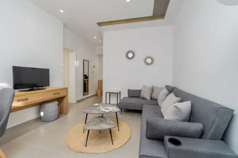 Symphony Suites in Pyrgos, foto 25