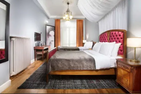Lina Hotel Taksim Pera in Beyoğlu — foto 3