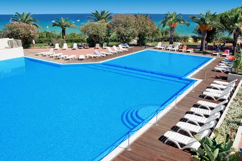TH COSTA REI Free Beach Resort in Murera/Muravera — foto 17
