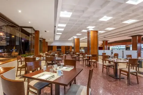 Hotel Crisol Regio in Santa Marta de Tormes — foto 5