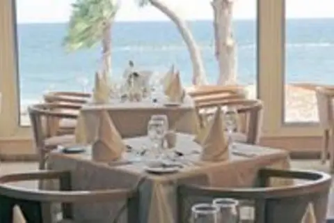 Poseidonia Beach Hotel in Limassol — foto 24