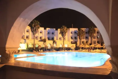 Hotel Menara in منارة الحمامات — foto 17