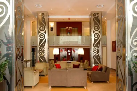 Mamaison Hotel Andrassy Budapest in Boedapest — foto 3