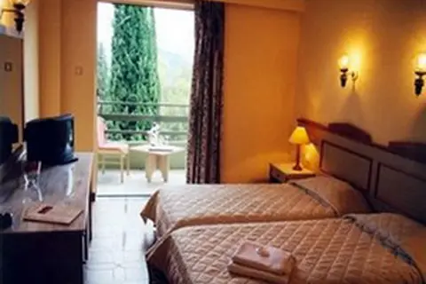 Hotel Antonios in Ancient Olympia — foto 21