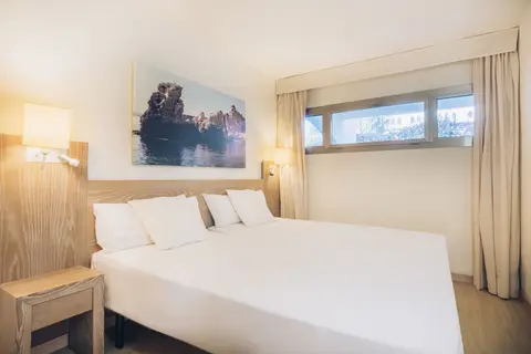 Iberostar Waves Pinos Park in Capdepera — foto 15