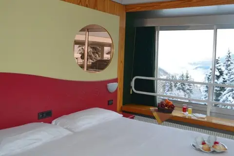 Hotel Solaria in Commezzadura — foto 3
