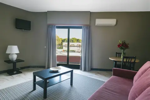 Topázio Vibe Beach Hotel & Apartments in Albufeira, foto 11
