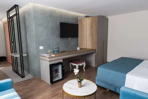 Martiness Hotel in Durrës — foto 15