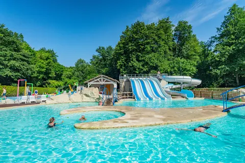 Camping Le Val De Bonnal foto 17