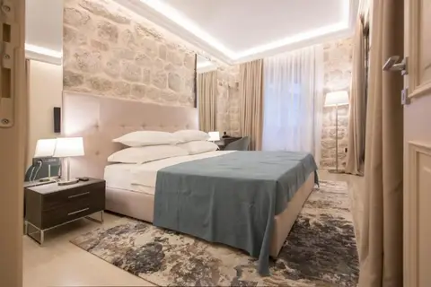 Leon Coronato Heritage Hotel in Perast — foto 16