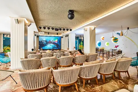 Leonardo Royal & Suites Hotel Ibiza Santa Eulalia in Santa Eulària des Riu — foto 16