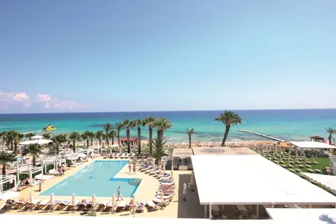 Vrissiana Beach in Paralimni, foto 3