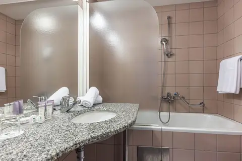 Hotel Jezero in Plitvička Jezera — foto 23