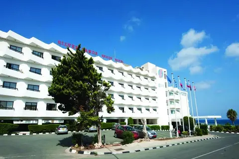 Silver Sands Beach Hotel in Παραλίμνι — foto 13