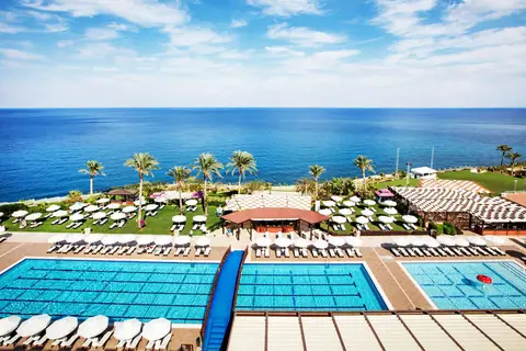 Merit Park Hotel & Casino in Karaoğlanoğlu Caddesi, Girne — foto 2