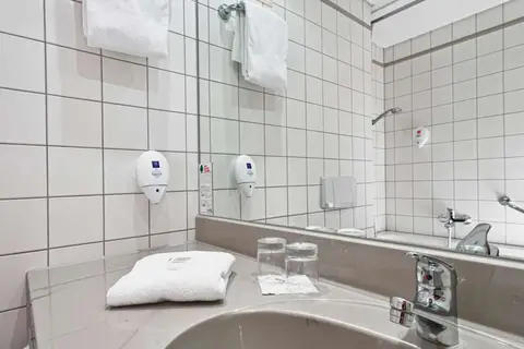 Wyndham Garden Dresden in Dresden — foto 17