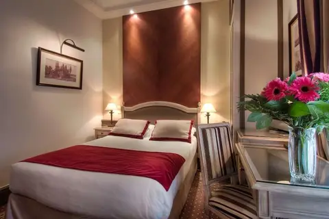 Hotel Trocadero La Tour in Parijs — foto 5