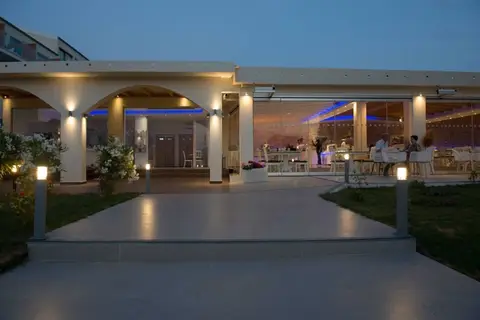 Brilliant Resort in Άγιος Γεώργιος — foto 3