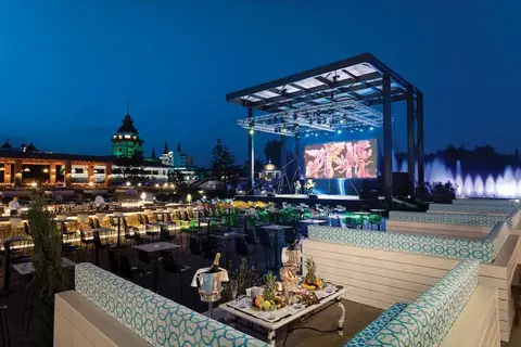 Mardan Palace in Aksu — foto 8