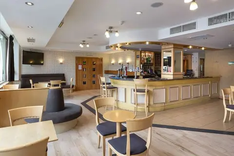 London Wembley International Hotel in Londen — foto 8