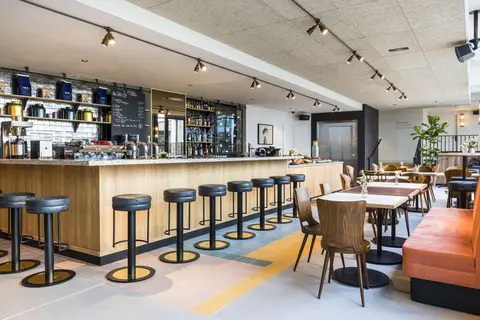 Le Grand Quartier in Parijs, foto 6