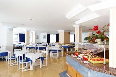 Aparthotel Nereida in Sant Josep de sa Talaia, foto 9