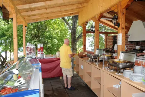 Makpetrol Hotel in Radozhda, foto 12