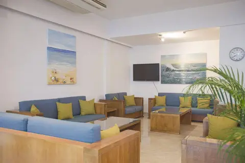 Vrissaki Hotel Apartments in Paralimni — foto 26