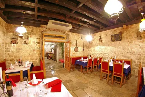 Tragos in Trogir — foto 9