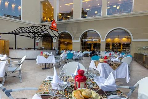 Titanic Royal & Aqua Park in Al Hadaba — foto 13
