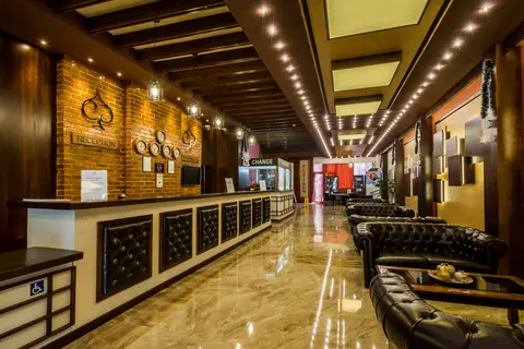 Platinum Hotel & Casino Bansko in Bansko, foto 2